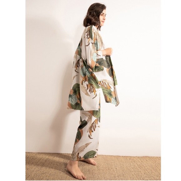 3 Piece Beige Green Floral Print Pajama Set - Picture 2 of 11